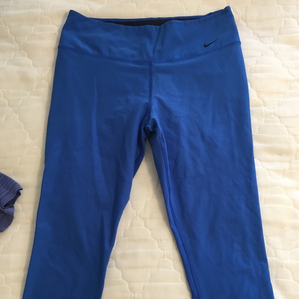 Nike Crop Leggings!